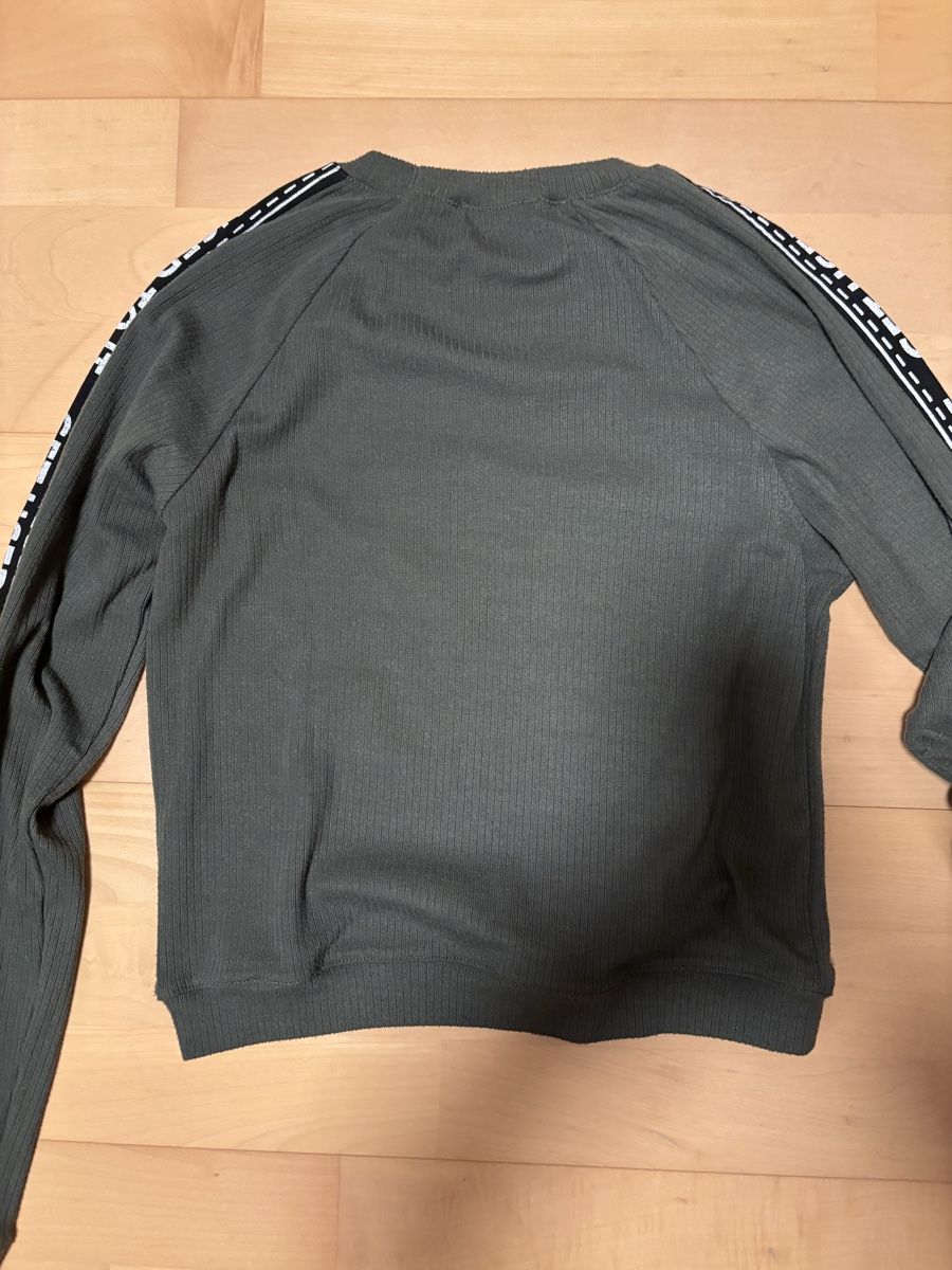 Maglioni & Felpe: Pullover grün L – Usato da Kesswil venduto da Branca-01 2