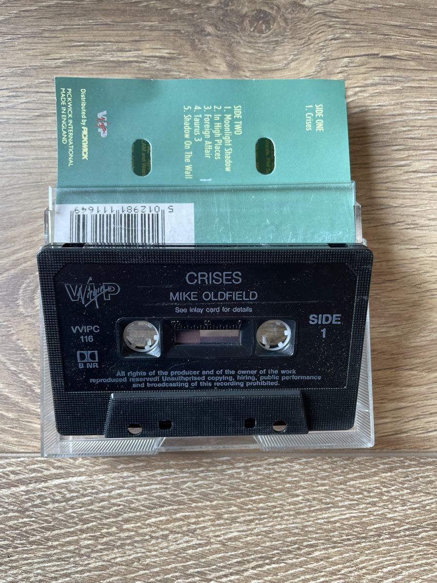 Musicassette: Cassette Audio - Mike Oldfield - "Crises" – Usato da Lonay venduto da ju-71 3