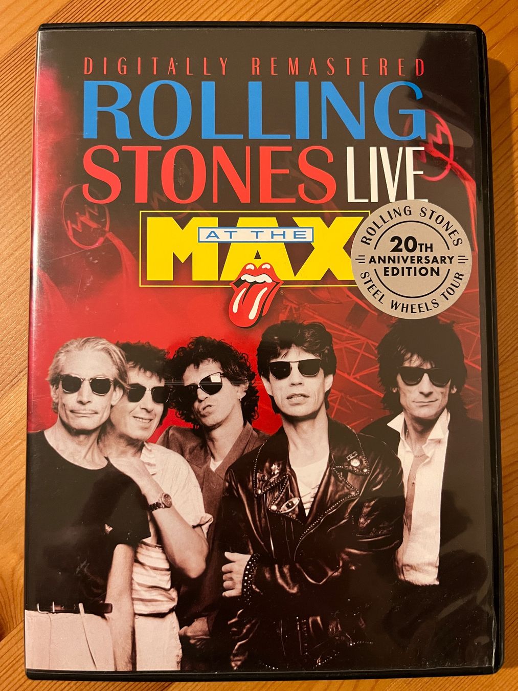 Tutti i DVDs: THE ROLLING STONES - LIVE AT THE MAX – Usato da Lausanne venduto da sbar224