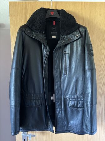 Neue Strellson Lederjacke schwarz mit Kragen