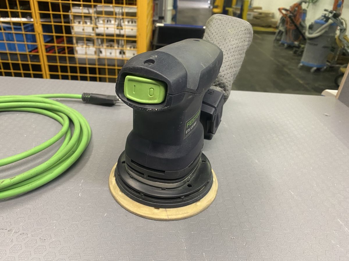 Festool Smerigliatrici & Lucidatrici: Festool Exzenterschleifer ab 1.- – Usato da Wabern venduto da HK-Design 2