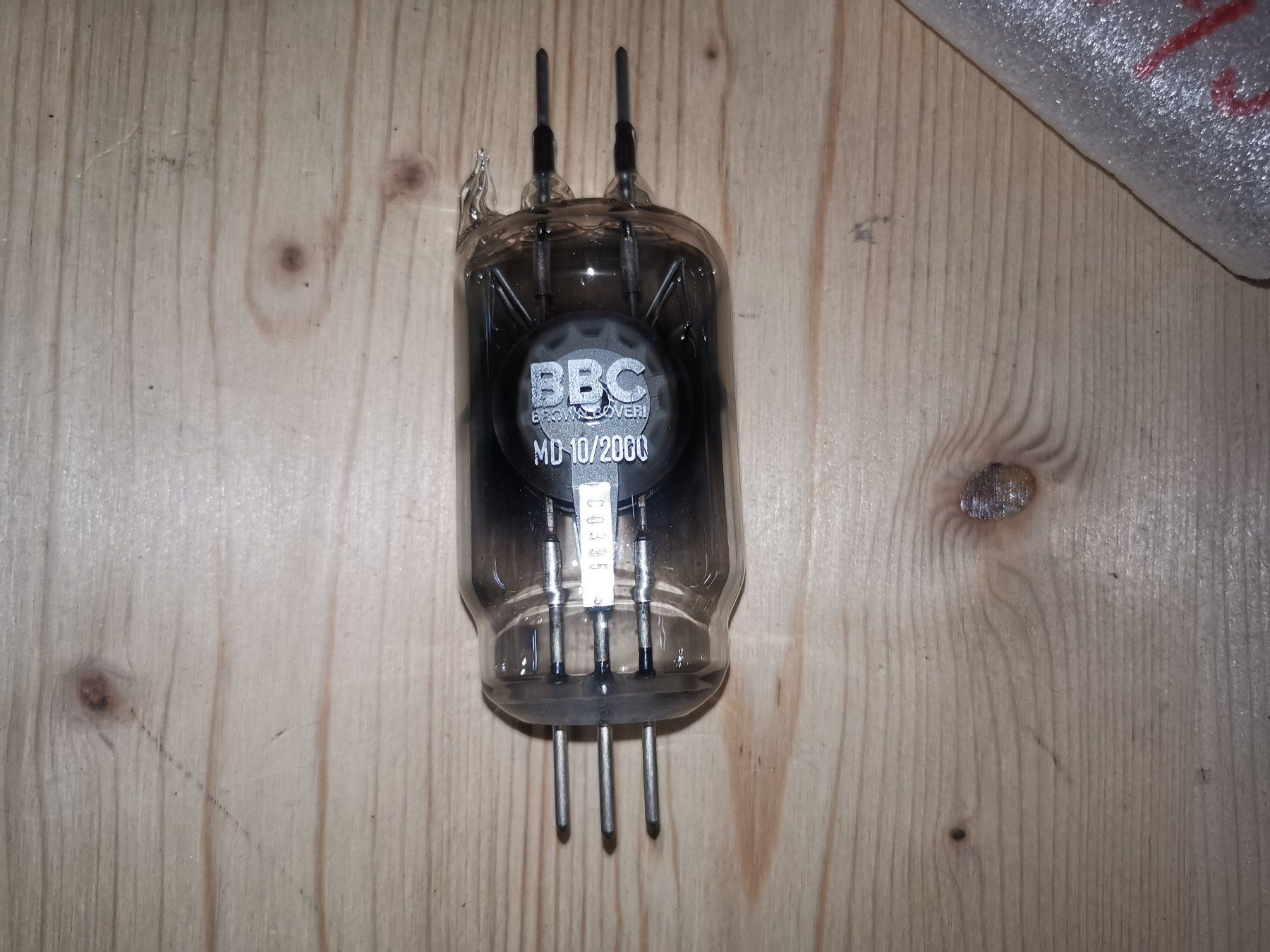 Componenti elettronici: BBC Elektronenröhre MD 10/2000 – Usato da Thalwil venduto da Joe500 3
