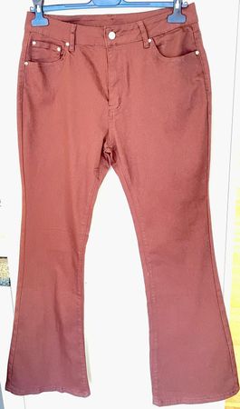 Trendige Bootcut-Hose, Gr. XL, Rostbraun, neu