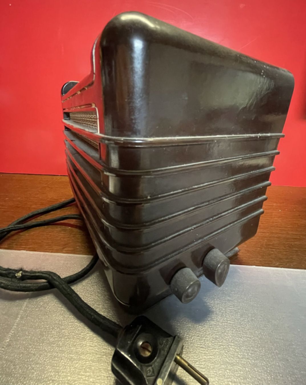 Radios: Radio Médiator / 1946–1949 – Gebraucht aus Martigny von Numis-World 3