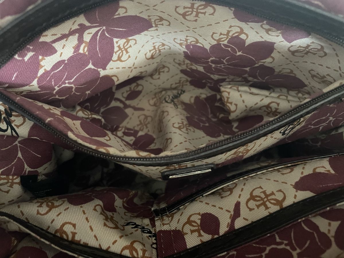 Guess Taschen für Damen: GUESS Handtasche Braun mit Logodruck – Gebraucht aus Eschenbach SG von Patri84 3