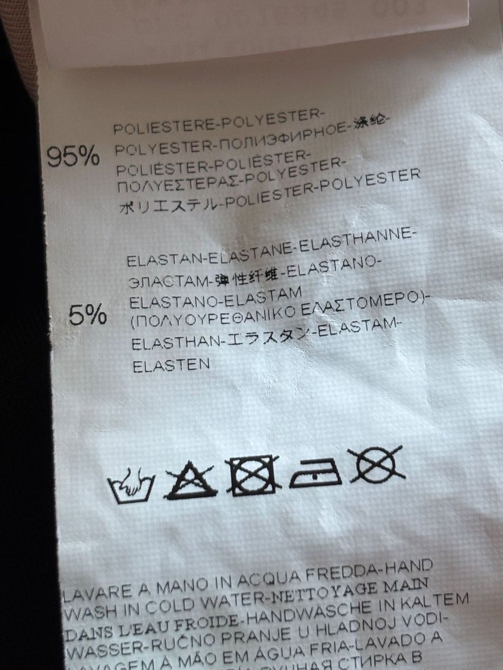 Vestiti: Anliegendes Kleid von Rinascimento – Usato da Dübendorf venduto da mon_p98h 4