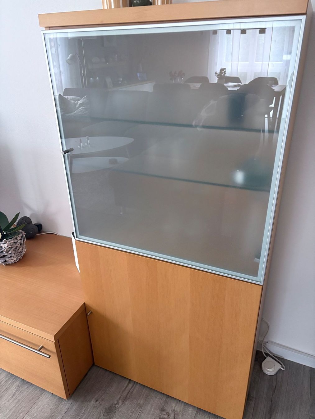 Vetrine: TV-Element mit Vitrine – Usato da Zufikon venduto da zufi05 1