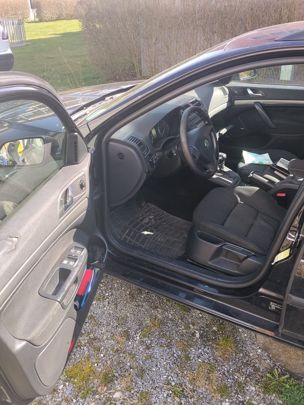 Skoda Automobili: Skoda Octavia 2.0D – Usato da Wil SG venduto da Riza_ 2