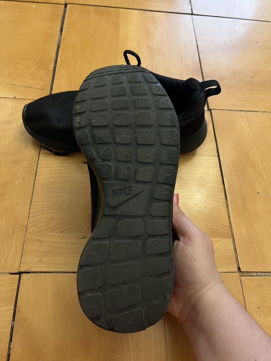Nike Scarpe da uomo: Nike Sneaker – Nuovo (secondo la descrizione) da Zürich venduto da Shopmystyle 3