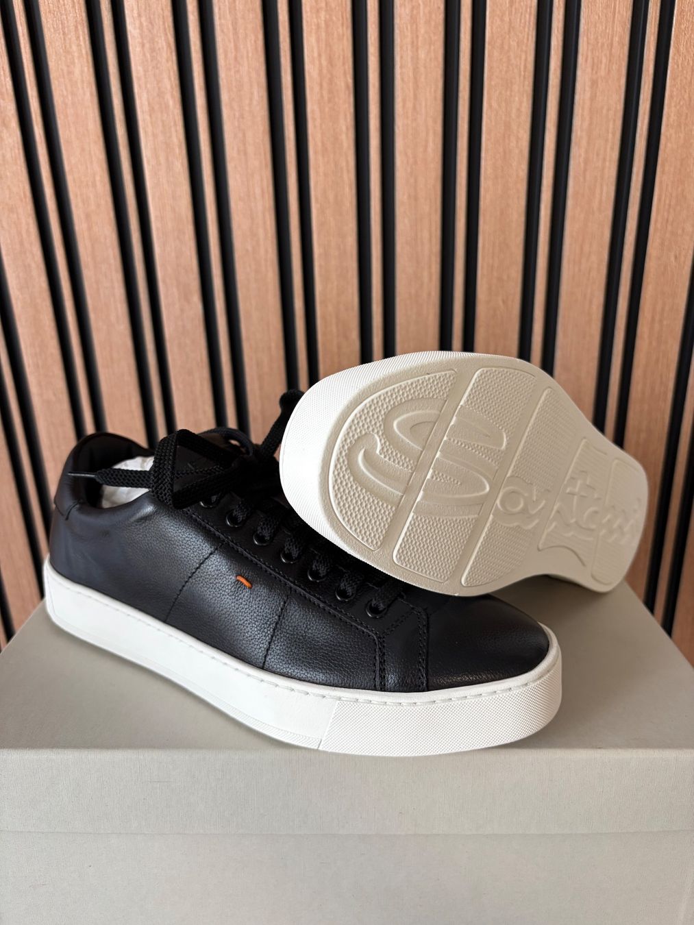 Santoni Scarpe da uomo: Santoni-Luxury Sneaker-Schwarz-New-EU 41.5 – Nuovo e nell'imballaggio originale da Jona venduto da Sorelli 1