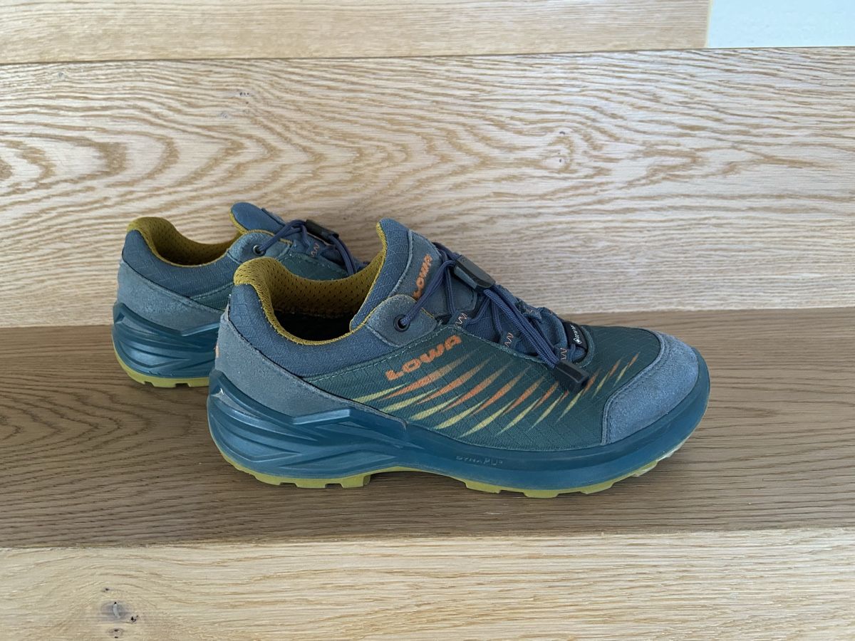Lowa Scarpe per ragazzi: Schuhe Lowa Gr. 35 – Usato da Lützelflüh-Goldb venduto da N.H. 1