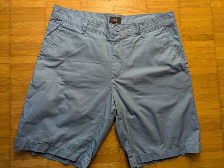 H&M Herren Sommer Shorts, Grösse 48, Hellblau - Top!