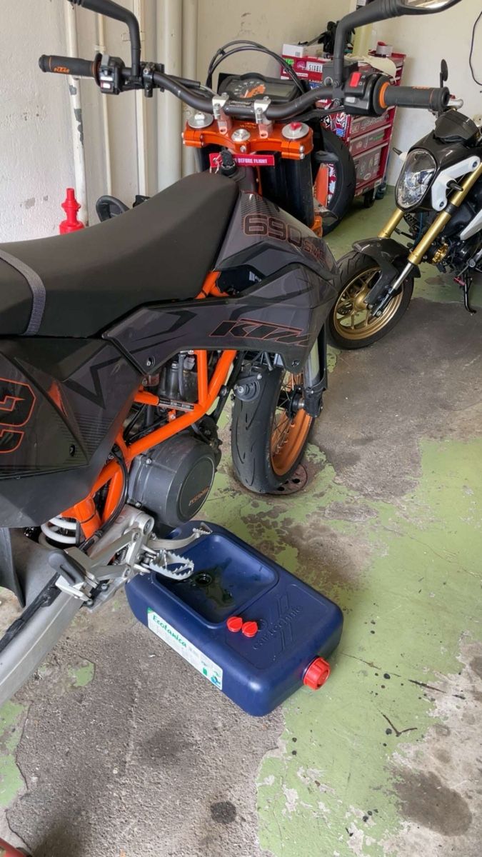 KTM Strada: KTM SMC-R 2015 (35kW) – Usato da Rudolfstetten venduto da Greentea2320 7