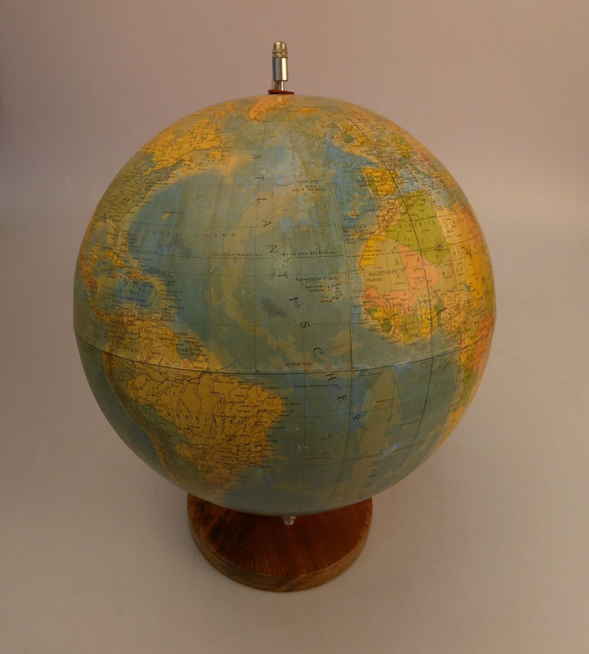 Sonstige Dekorationen & Accessoires: Gebrauchter Vintage Globus – Gebraucht aus Volketswil von brockipfannenstil 2