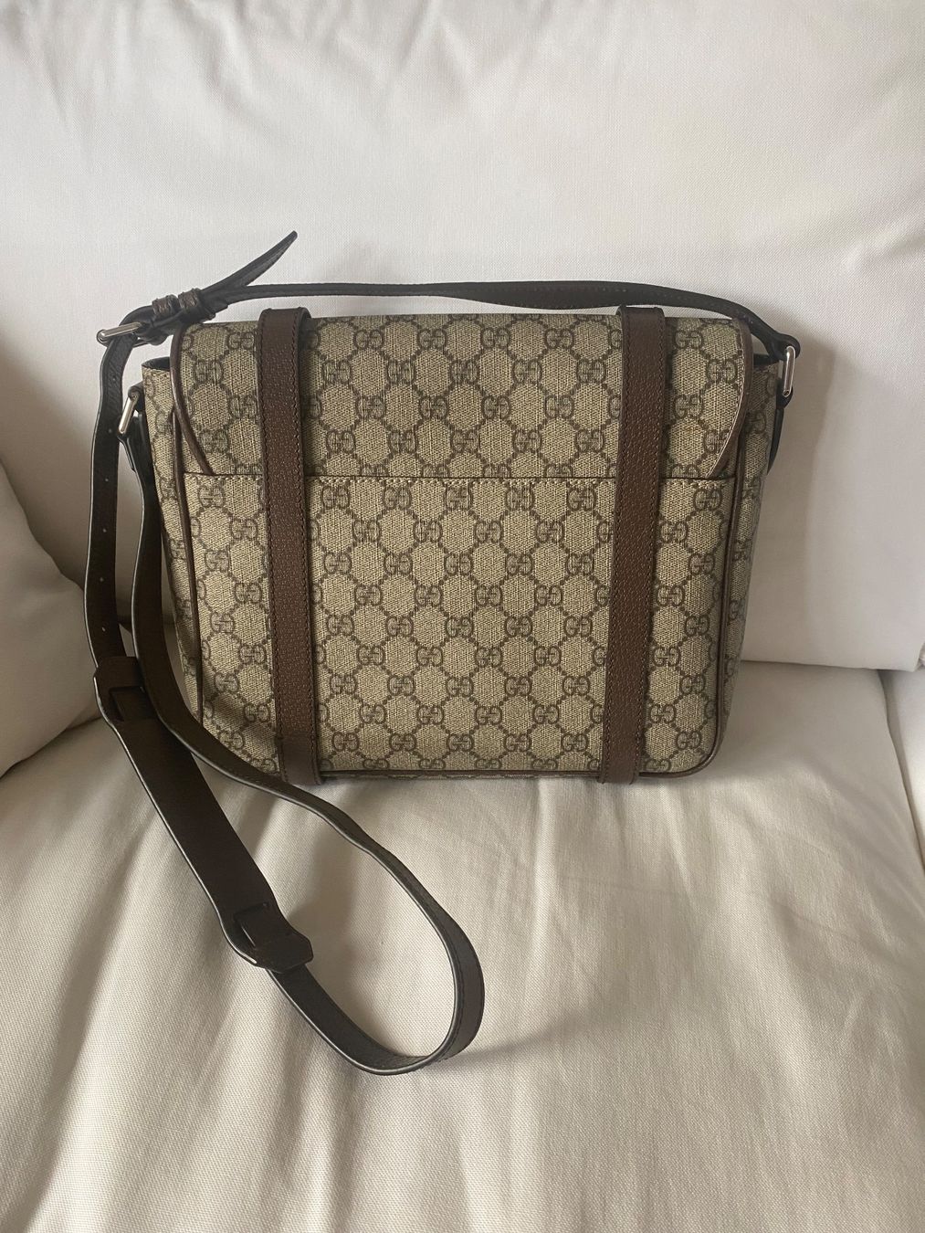 Gucci Sacs femmes: Gucci Messanger Bag mit Staubbeutel – Neuf (Voir description) à Zürich par ves_w6wl 2