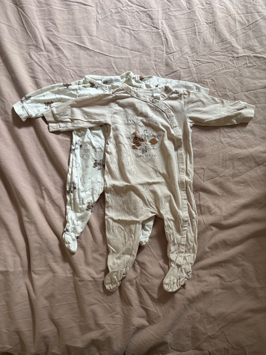 H&M Pigiama & Simili: 2 baby pyjamas 62 cm – Usato da Villard-sur-Chamby venduto da kamila_1024