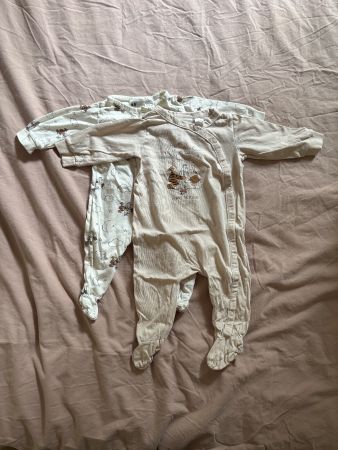 2 baby pyjamas 62 cm