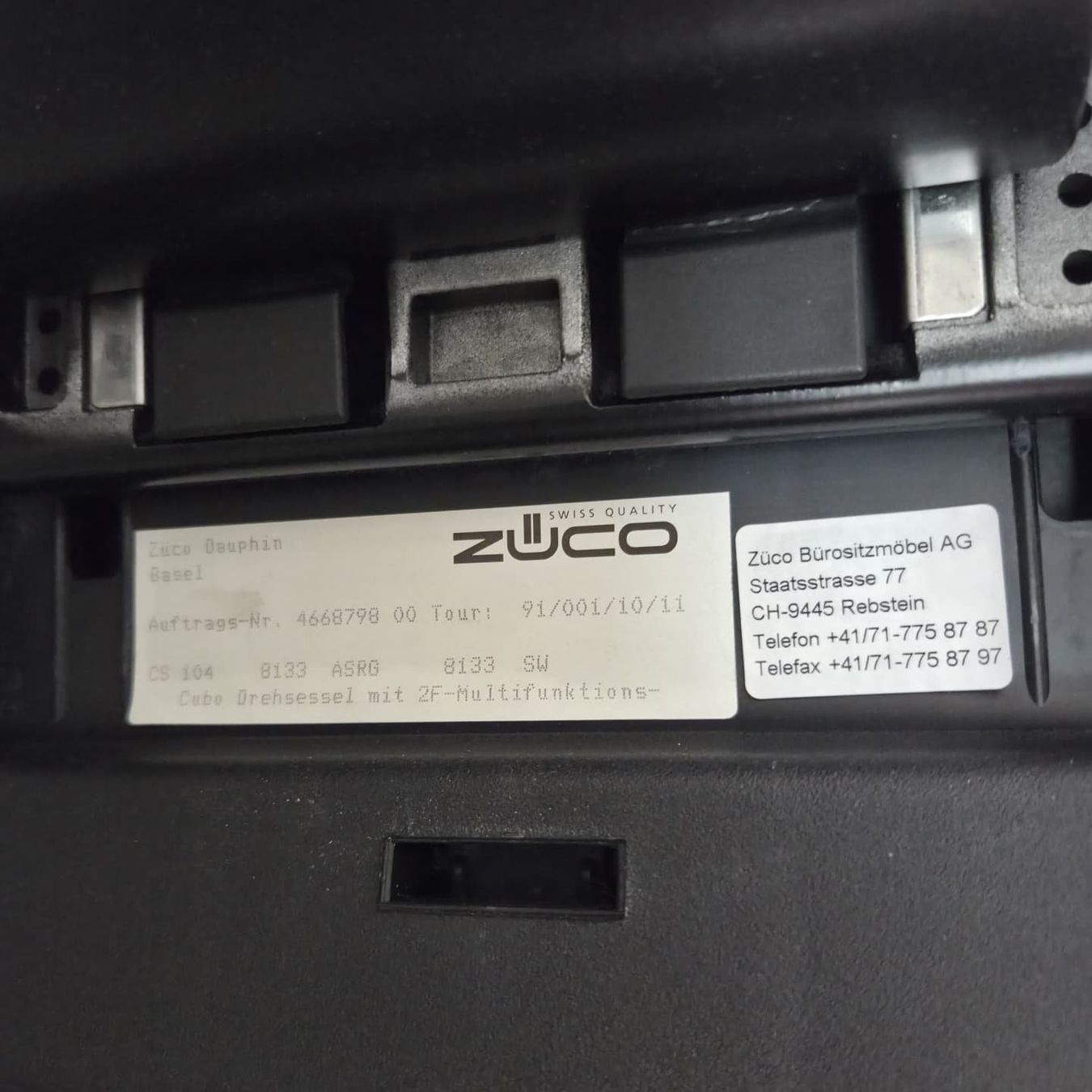 Züco Poltrone: Züco Cubo Drehsessel | Schweizer Design-Bürostuhl hohe Lehne – Usato da Affoltern am Albis venduto da Zapro 7