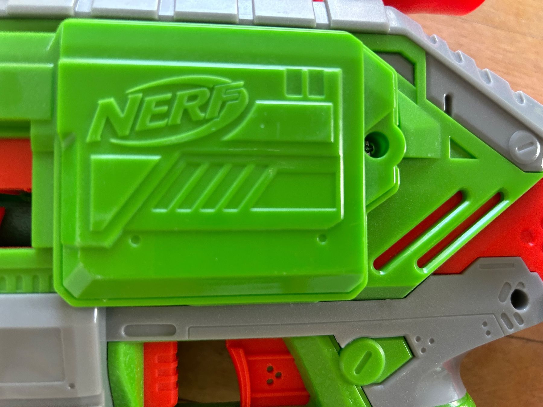 Nerf Spielzeuge: Dinosaurier Rex Rempage Nerf – Gebraucht aus Einsiedeln von Riet80 1
