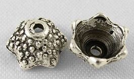10 Perlkappen gepunktet  8x4mm