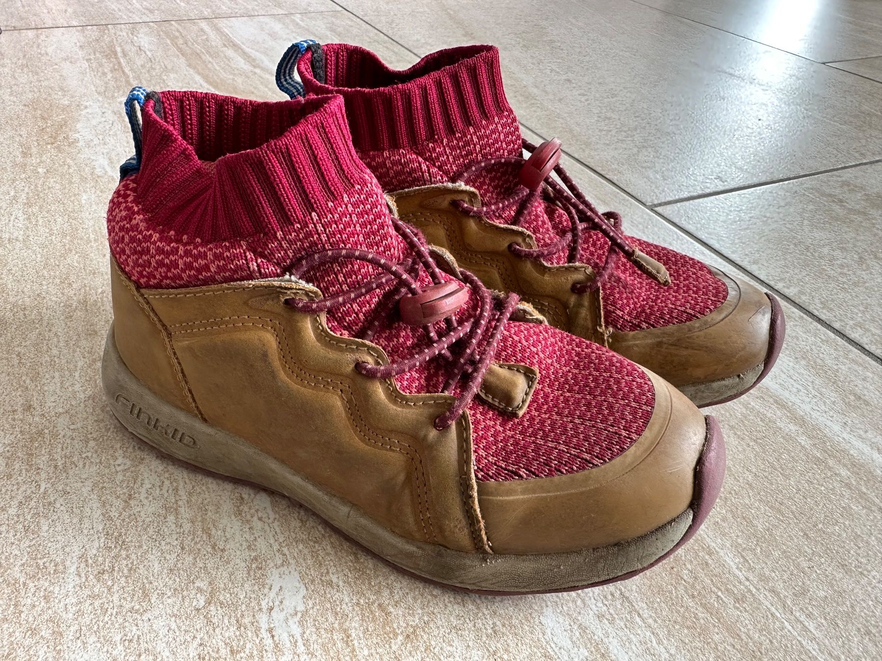 Viking Scarpe per ragazzi: VIKING Kinderschuhe, Gr. 30 – Usato da Dübendorf venduto da liism