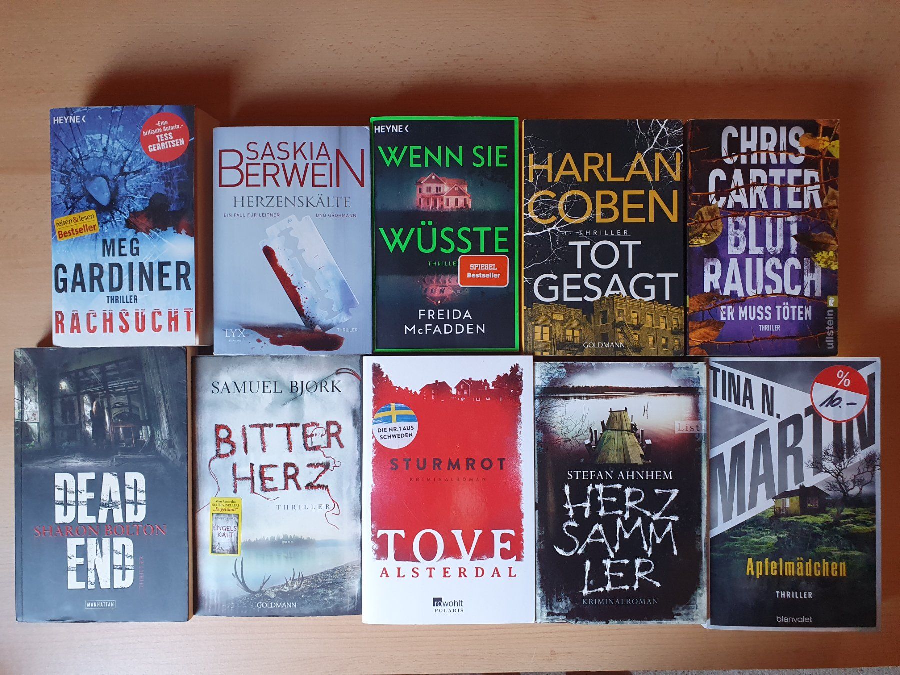 Libri: Bücherpaket, 10 Krimi / Thriller – Usato da St. Margarethen TG venduto da Schachmatt