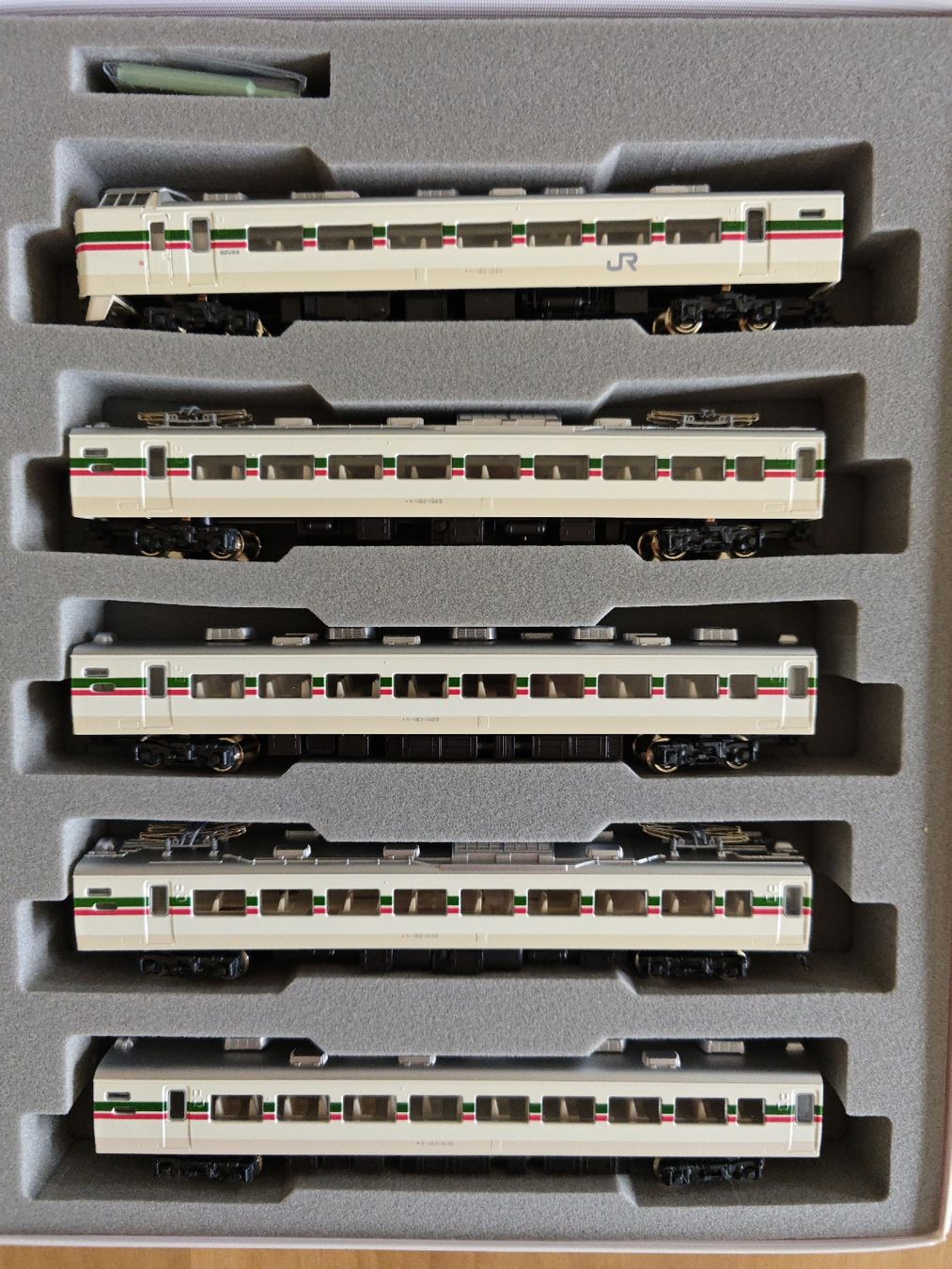 Kato Modellini di ferrovie: Kato Triebzug 9-teilig – Nuovo (secondo la descrizione) da Siebnen venduto da han_xck2 3