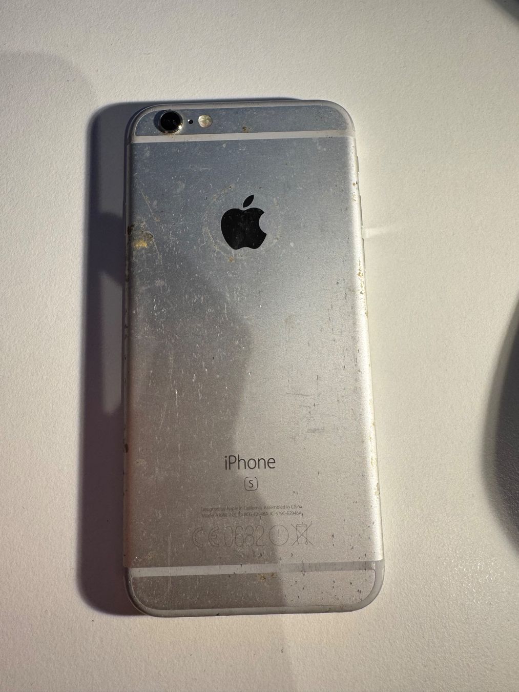 Apple Telefoni cellulari / Smartphones: iPhone 6S – Difettoso da Adliswil venduto da Busys 1