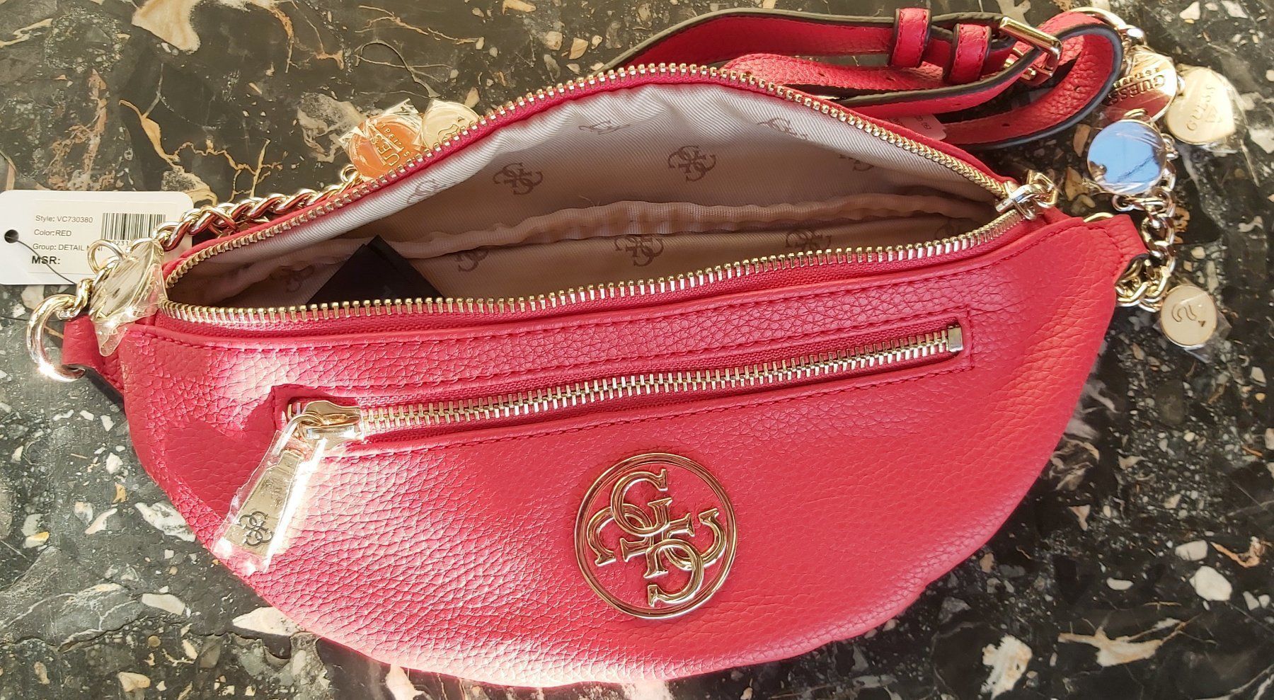 Guess Borse da donna: Bauchtasche GUESS NEU – Nuovo e nell'imballaggio originale da Greppen venduto da 86Sina 1