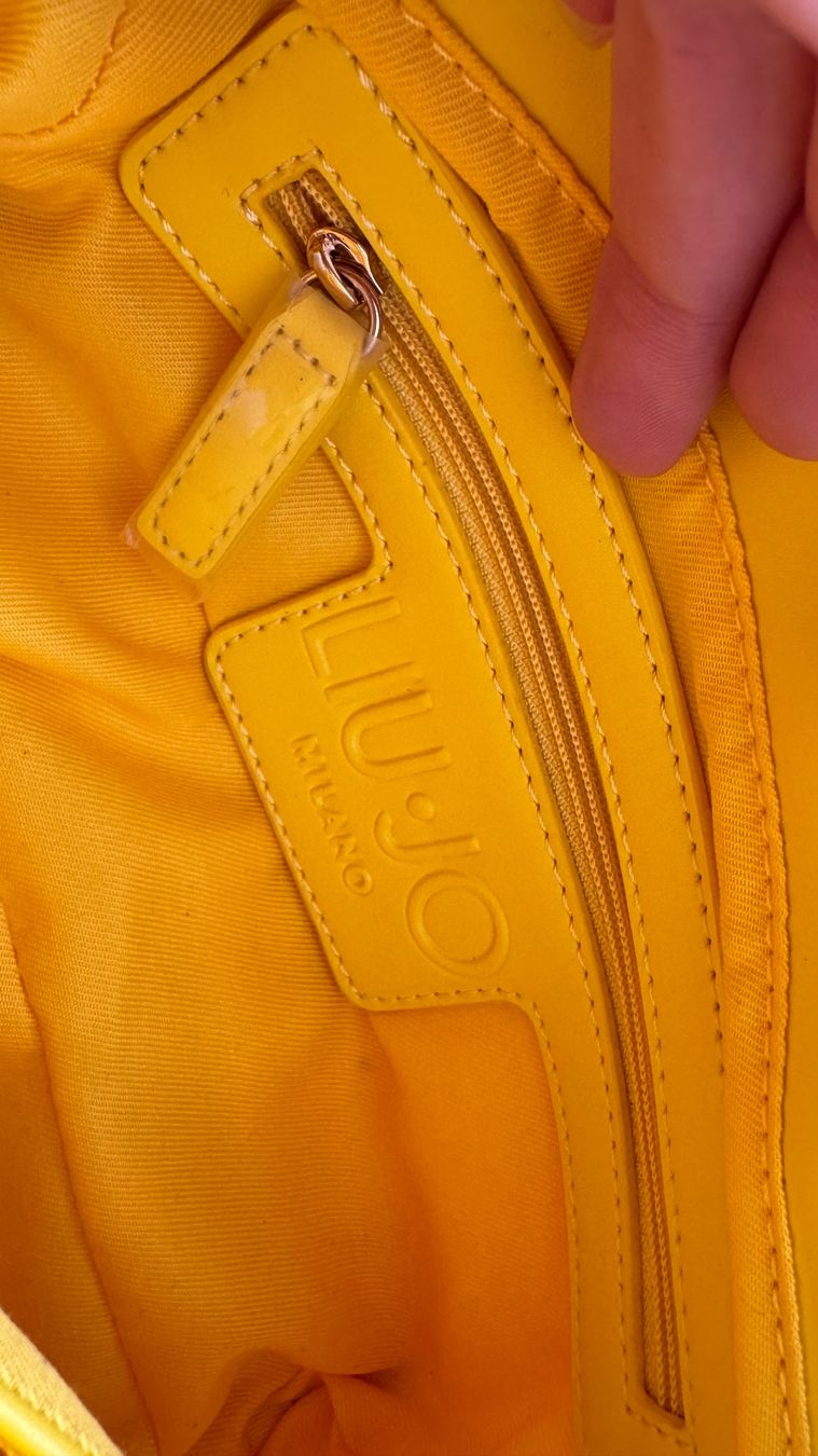 Liu Jo Borse da donna: Originale Liu Jo Tasche in Gelb, Neu – Nuovo e nell'imballaggio originale da Burgdorf venduto da ssv_9t9f 6