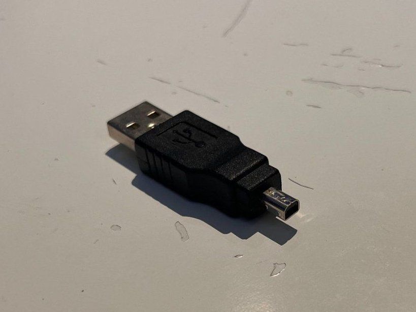 Unità & Adattatore: Adapter USB Type A > Mini-B – Usato da Bern venduto da PJB