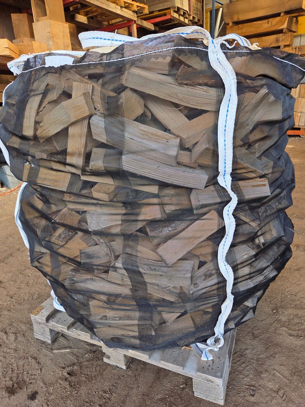Articoli in legno: Brenn-und Chemineéholz – Nuovo e nell'imballaggio originale da Bronschhofen venduto da inf_xn6x 2