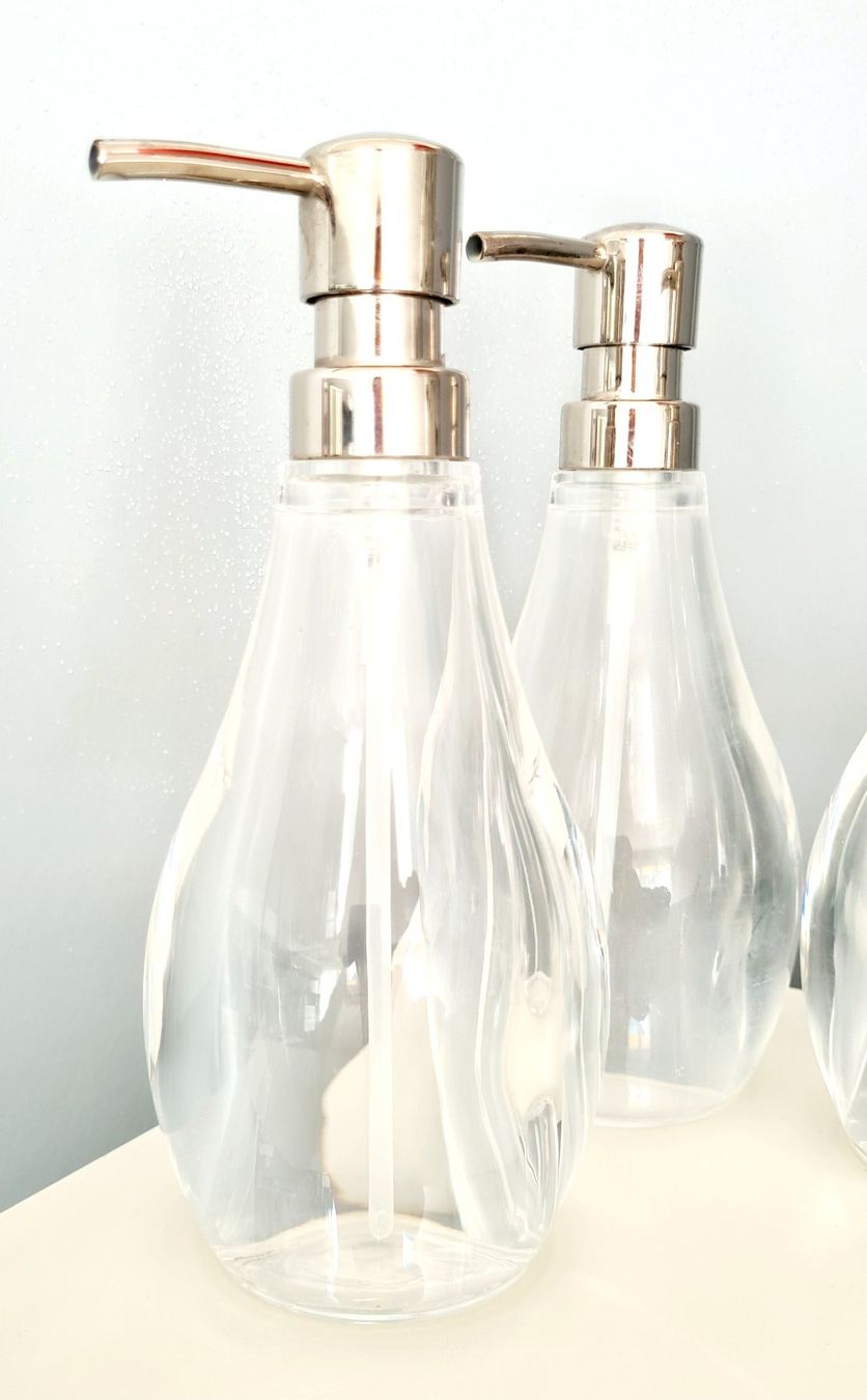 Sonstiges für die Gastronomie & Hotel: Distributeurs de savon, gel de douche, shampoing – Gebraucht aus Thônex von AneleManele 2