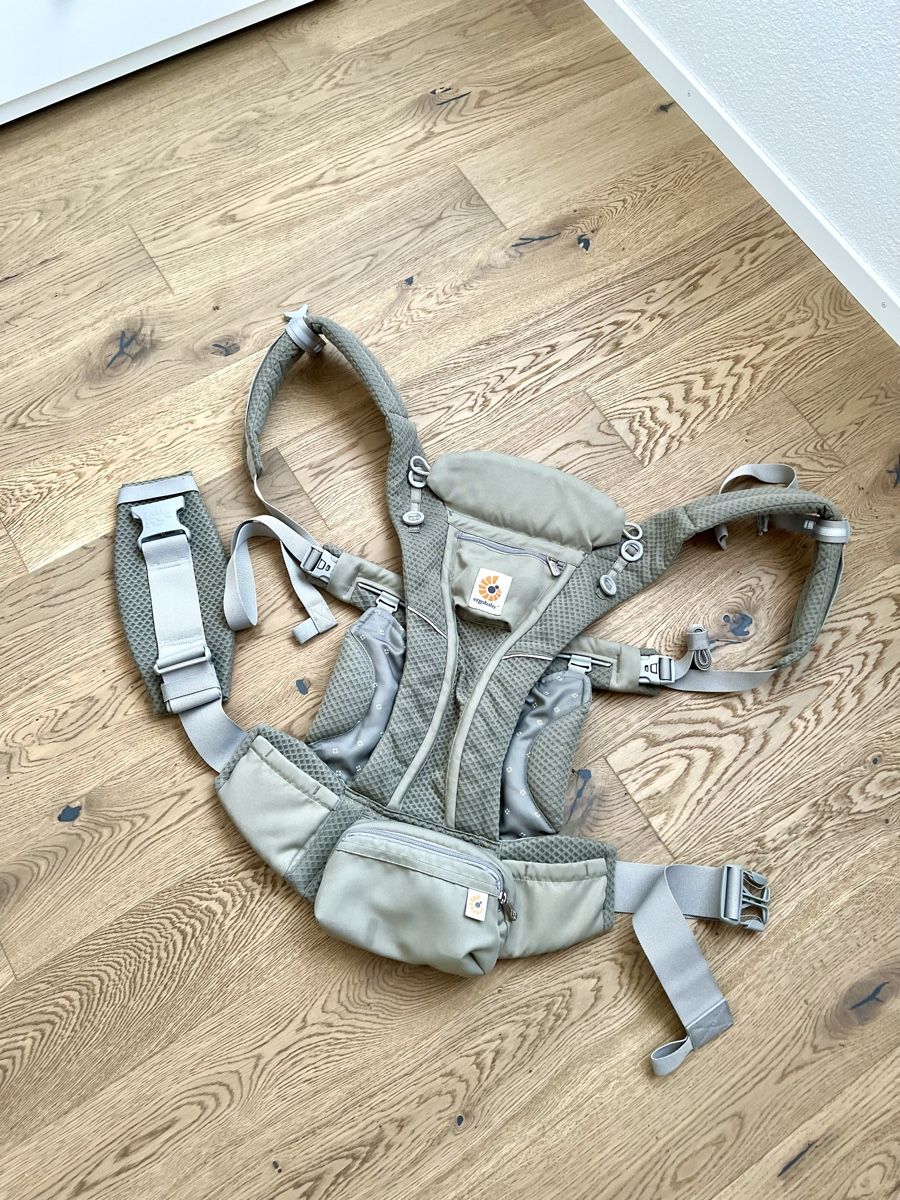 Ergo Baby Marsupi portabebè: Ergobaby Omni Breeze soft olive diamond – Usato da Horn venduto da erman88
