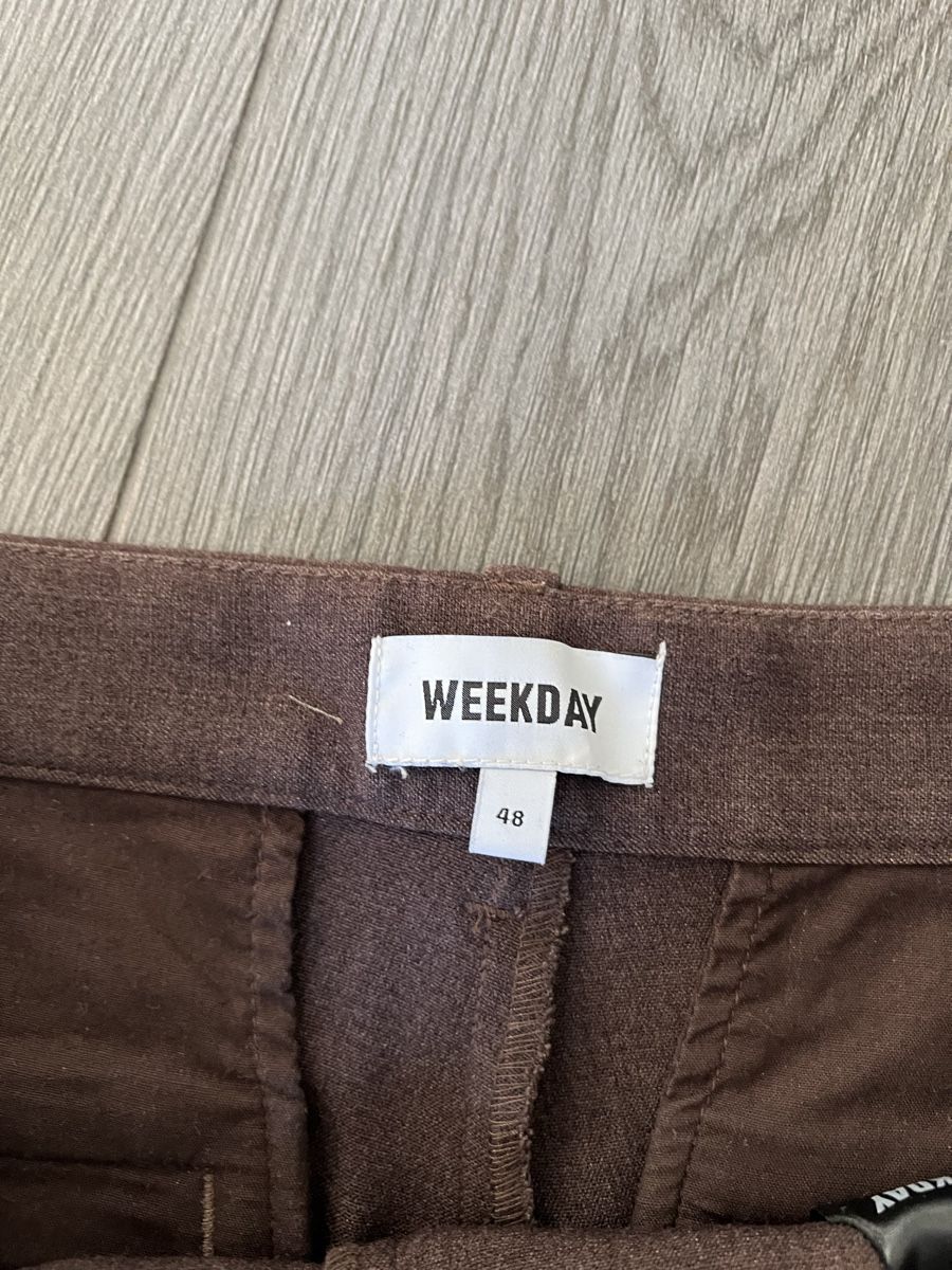 Weekday Pantaloni: Weekday brown pants – Nuovo (secondo la descrizione) da Villars-Ste-Croix venduto da Maaaat 1
