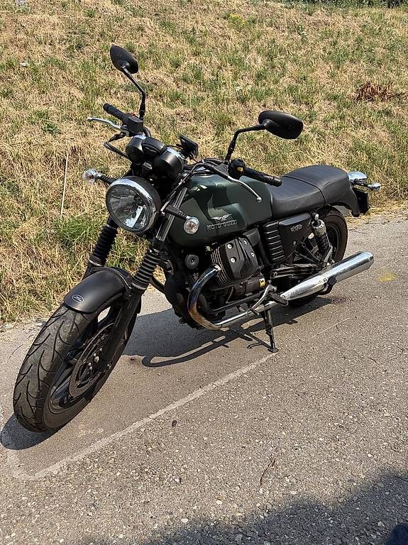 Strasse: Moto Guzzi V7 Stone / 35 Kw – Gebraucht aus Egliswil von tim_gy8g 1