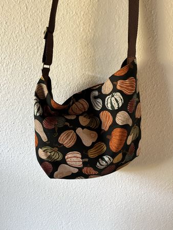 Sac bandoulière motif courges tissu état neuf