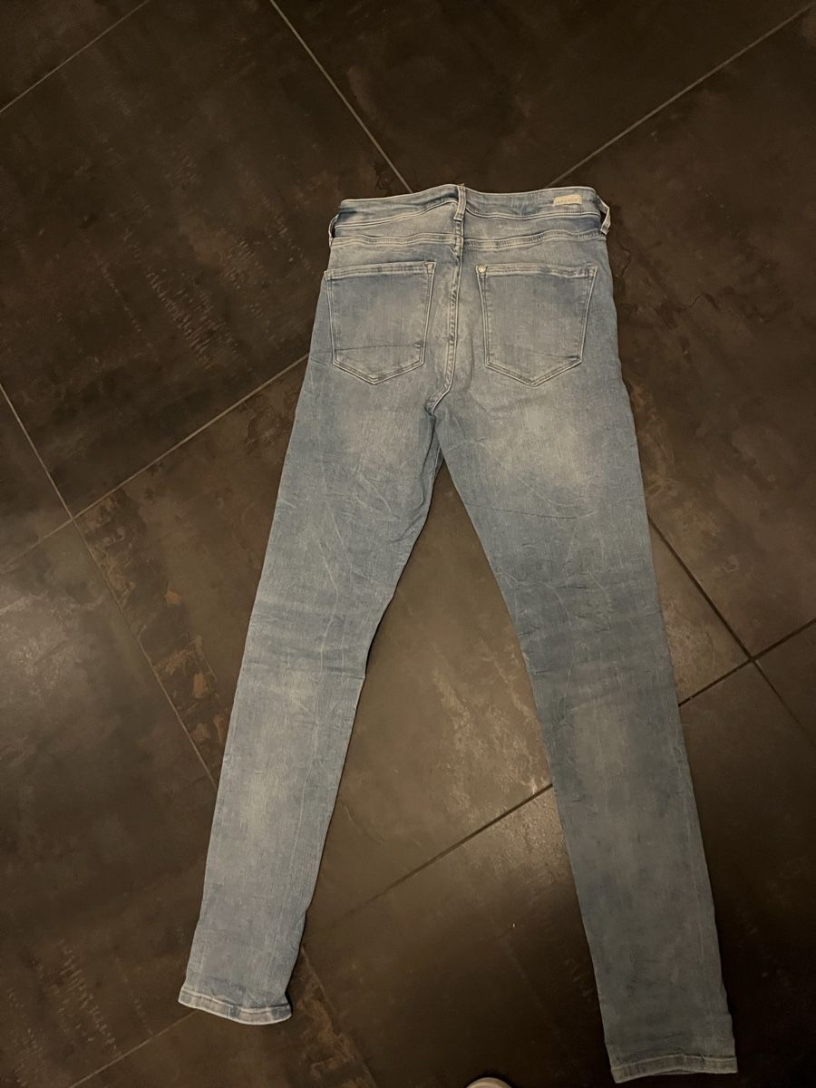 H&M Jeans: H&m Jeans gr 29/32 – Usato da Aeschlen ob Gunten venduto da Sonjan 4
