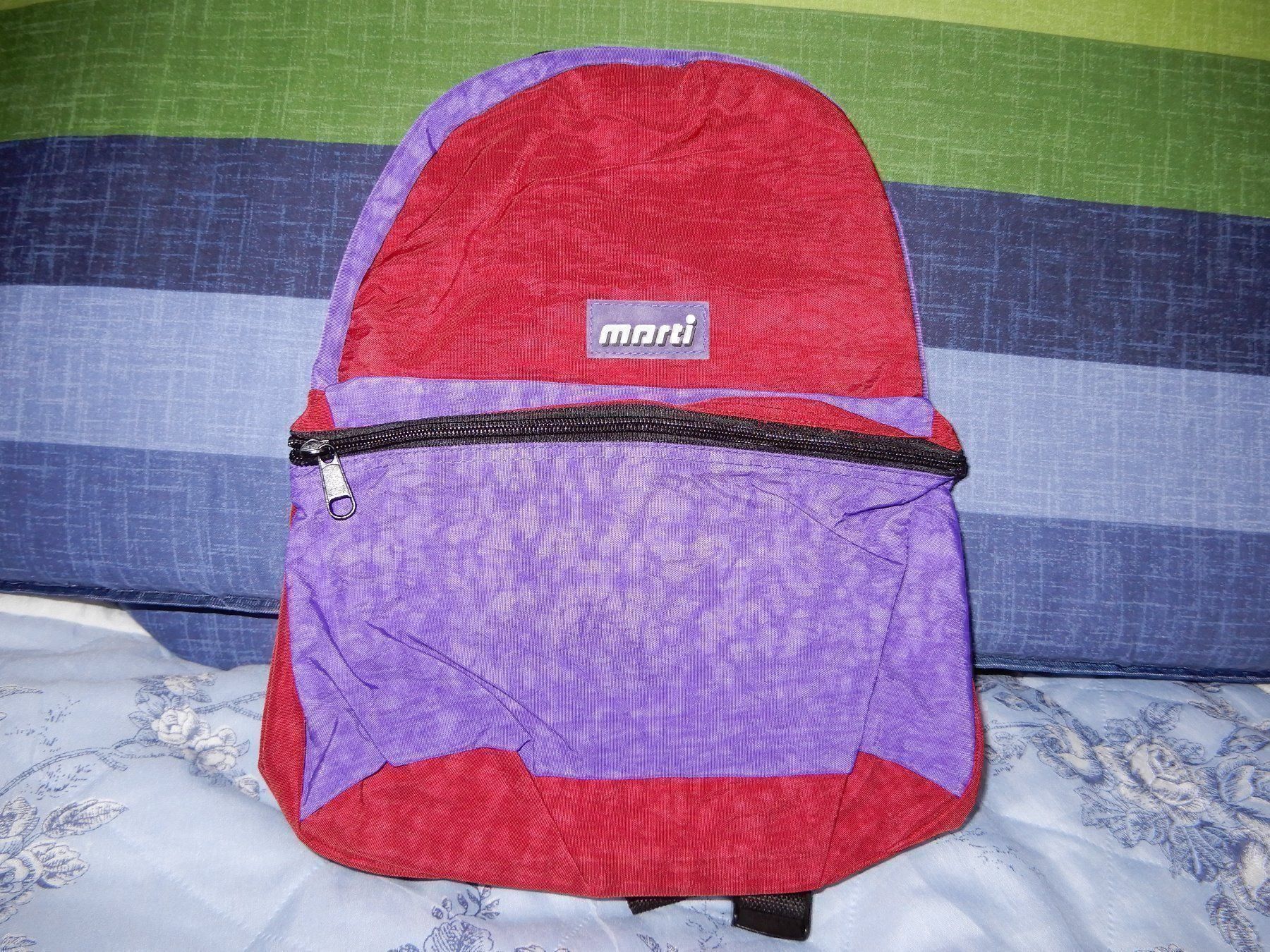 Sacs & sacs à dos: Kinder Rucksack mit interg.Sporttasche – Neuf (Voir description) à Worben par MaKo3252
