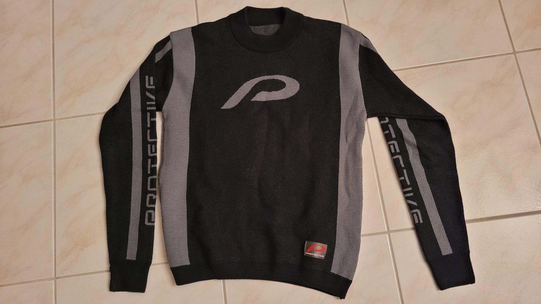 Pulls & Sweat-shirts: Sportlicher Pullover mit Merino – D'occasion à Linthal par Mhexli