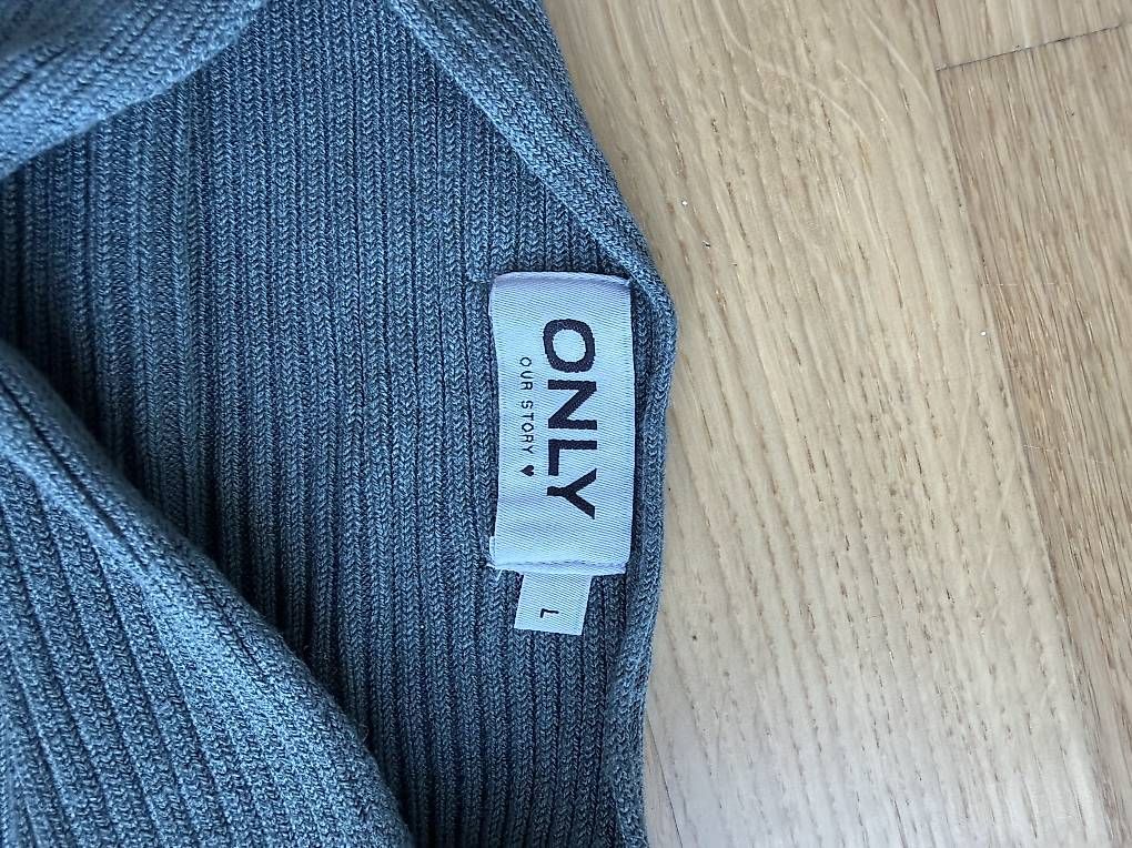Pulls & Sweat-shirts: grüner Pullover Only, Gr. L – D'occasion à Zürich par mel_v8qp 1