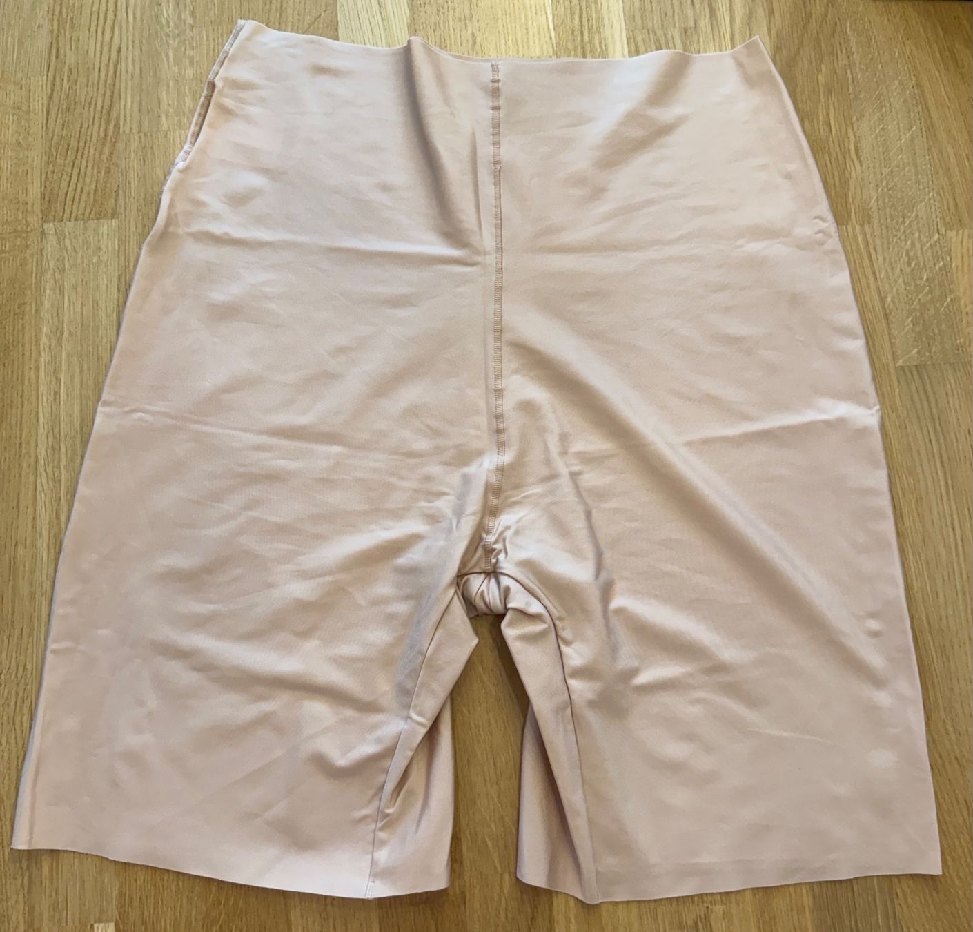 H&M Altra biancheria intima: Shapewear Hose Gr. XL Neu – Nuovo (secondo la descrizione) da St. Gallen venduto da Diana.