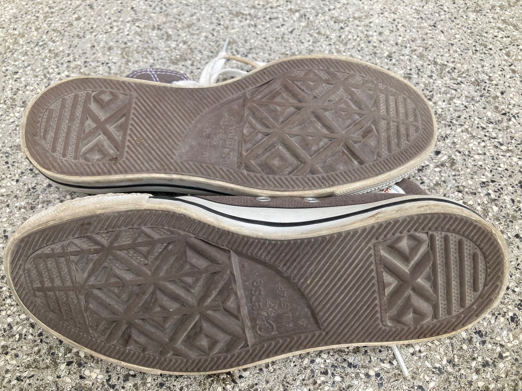 Herrenschuhe: Converse 36,5 – Gebraucht aus saillon von Cedre 3