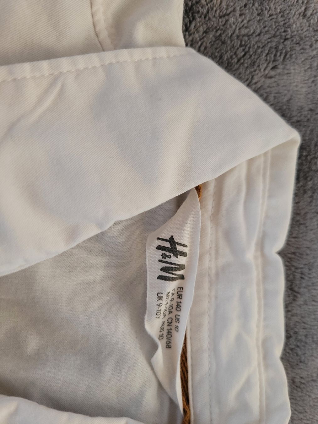 Camicie, T-shirt & Polo: 2 Chemises blanches garçon, taille 140. Comme neuve! – Usato da Zürich venduto da heldc 3