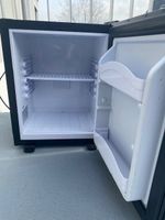 "Hotel Mate Kühlschrank MC35E 32 Liter 22 dB"