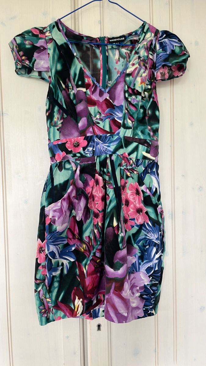 Vestiti: Seide- Kleid, Gr 34 Marke Warehouse – Usato da Uetikon am See venduto da erz13 1