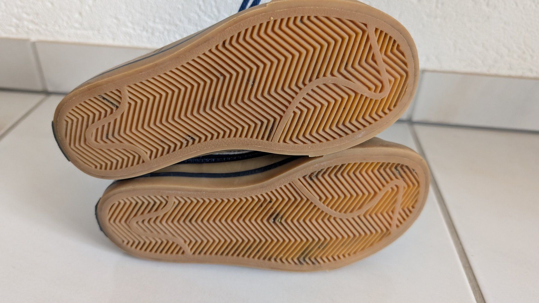 Nike Scarpe per ragazzi: Nike Sneaker - Gr. 29.5 – Usato da Oberwil-Lieli venduto da meipa3000 5