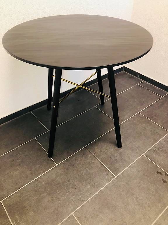 Tische: Round Black & Gold Table  Unique Custom Finish – Gebraucht aus Pfäffikon SZ von mag_q79n