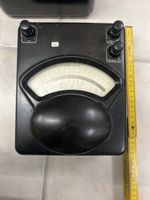 Milivoltmeter, Bakelitgehäuse