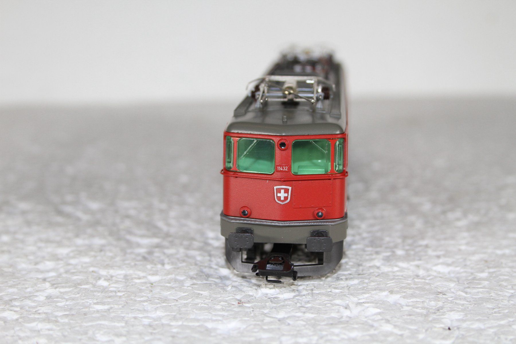 Märklin Modellini di ferrovie: Märklin SBB Ae 6/6 Stans Delta digital – Nuovo (secondo la descrizione) da Triesen venduto da gleis8 4